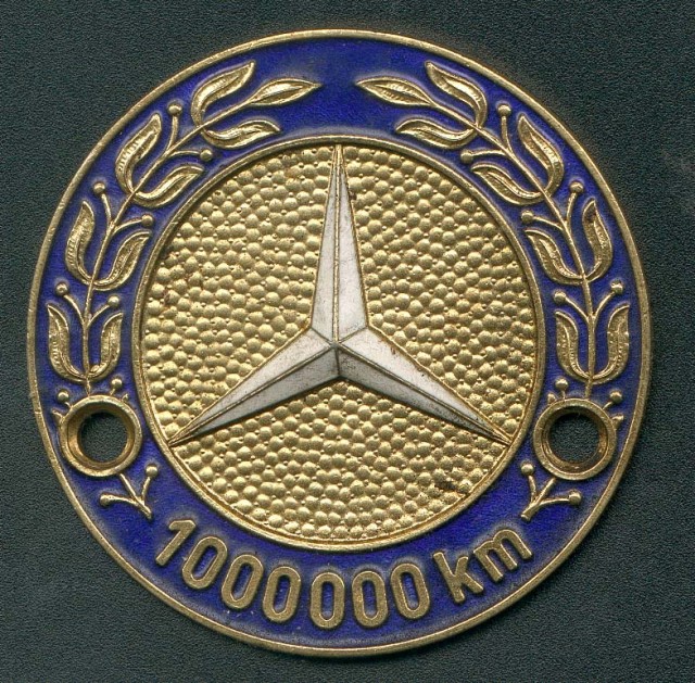 Mercedes million kilometer badge